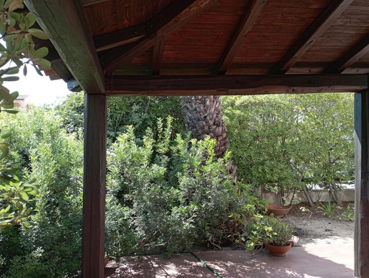 Domus Garden Bed and Breakfast Olbia Eksteriør billede