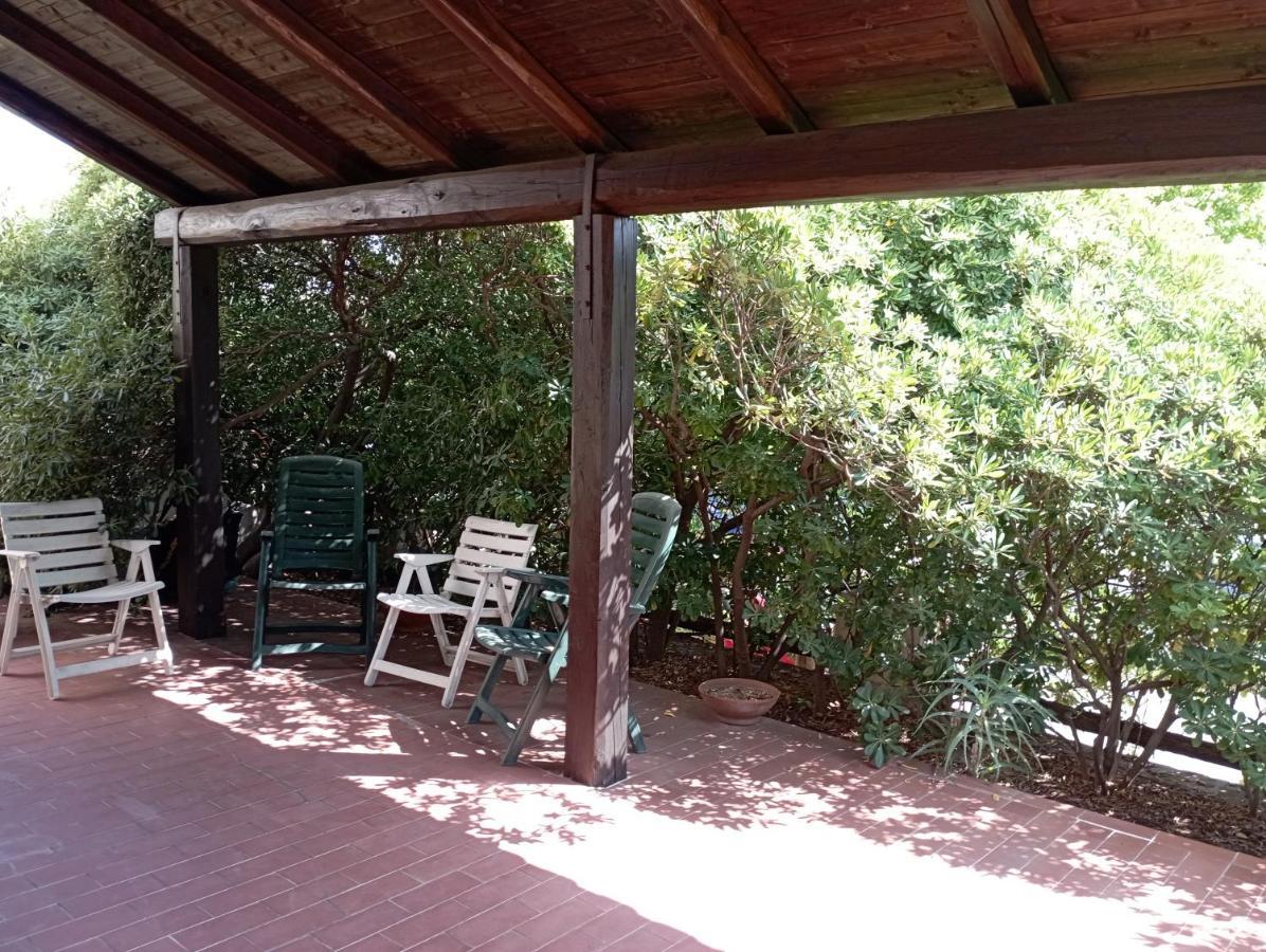 Domus Garden Bed and Breakfast Olbia Eksteriør billede